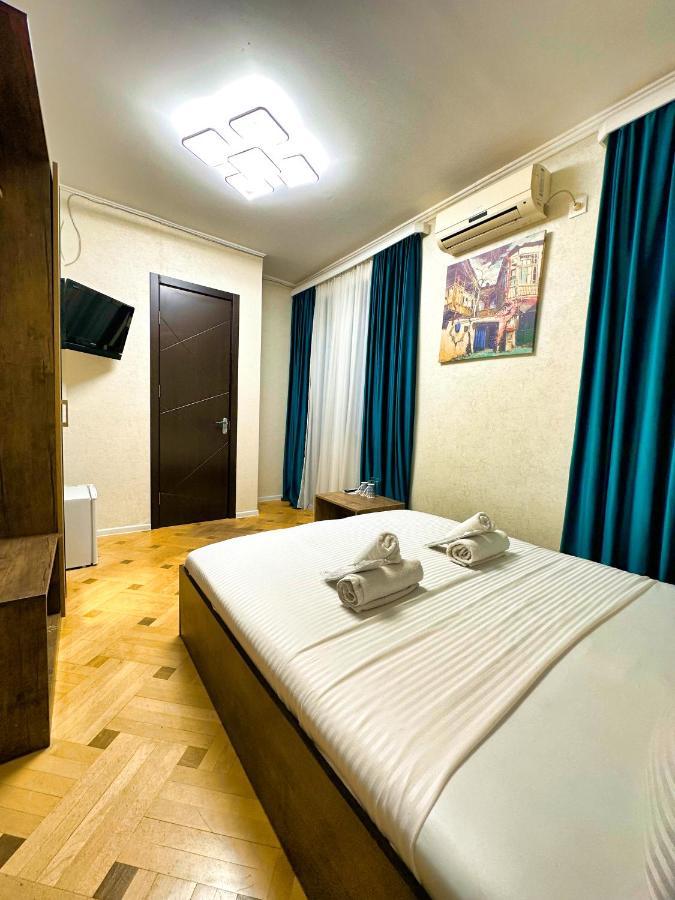 Metekhi View Hotel Tbilisi Exterior photo