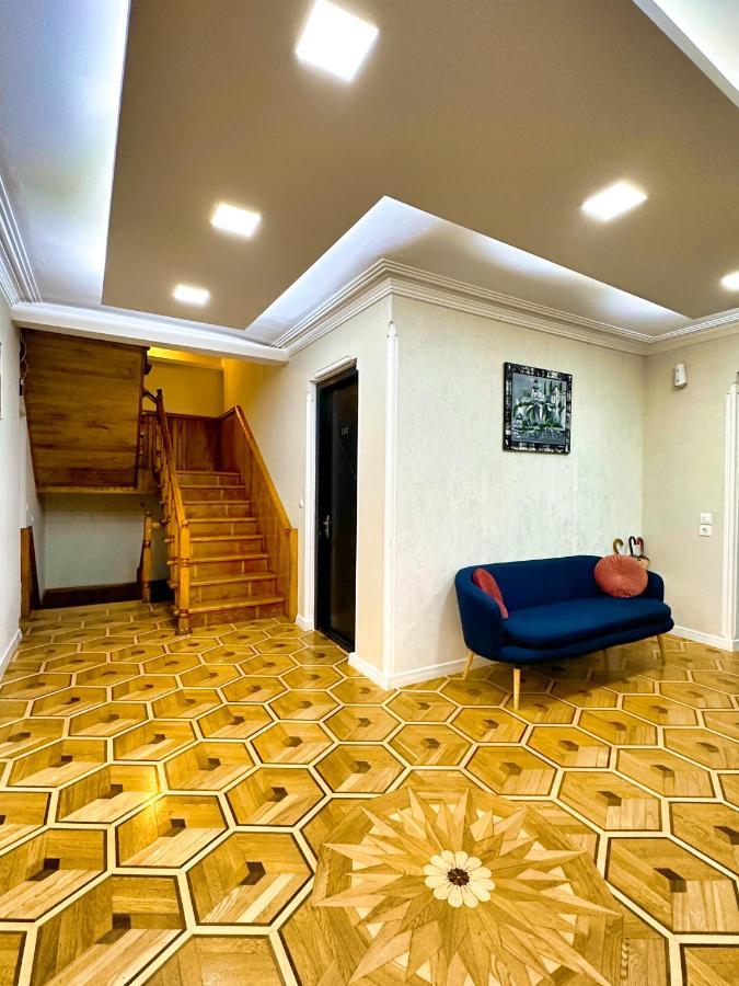 Metekhi View Hotel Tbilisi Exterior photo